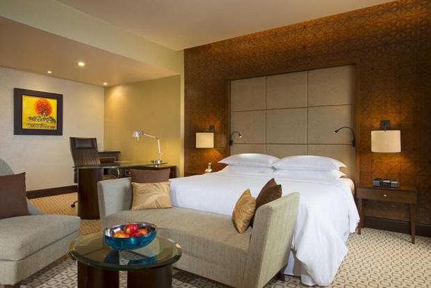 Nơi lọt top khách sạn thành phố tốt nhất Việt Nam: Vị trí đắc địa, phòng ngủ lấy cảm hứng từ hoa sen, ẩm thực hội tụ tinh hoa từ Đông sang Tây - Ảnh 7.