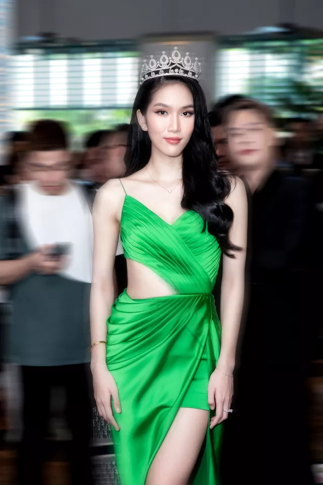 Dàn mỹ nhân đổ bộ sự kiện Miss Grand 2022: Thủy Tiên nổi bật, Top 3 Hoa hậu Thế giới người Việt khoe nhan sắc rạng rỡ - Ảnh 7.