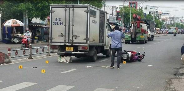 Tai nạn giao thông hôm nay (12/9): Xe máy văng ra xa, 2 người tử vong - Ảnh 1