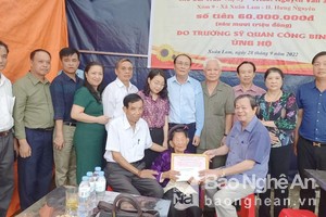 Hội Hỗ trợ gia đình liệt sĩ Việt Nam trao hỗ trợ xây 2 căn nhà tình nghĩa ở Hưng Nguyên 