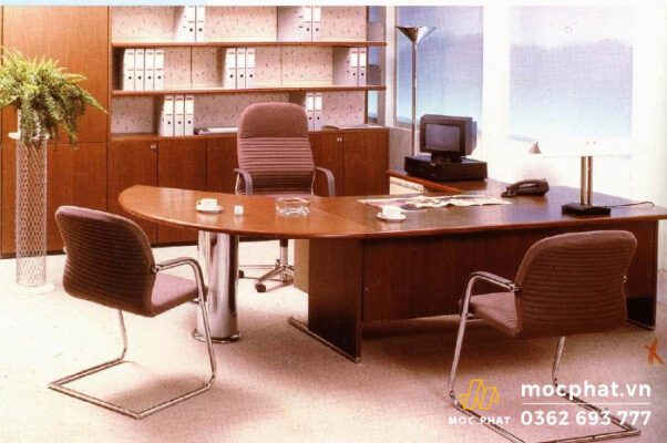 Hướng làm việc và màu sắc của bàn làm việc phù hợp với người mệnh Thổ