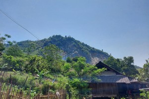 Đề xuất thành lập đoàn kiểm tra mỏ đá, nổ mìn làm hư hỏng nhà dân ở huyện Kỳ Sơn