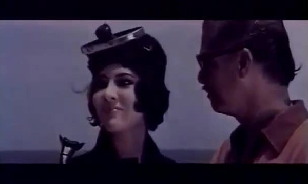 Thẩm Thúy Hằng trong phim "Tứ quái Sài Gòn" Bốn con quái vật của Sài Gòn (1973)
